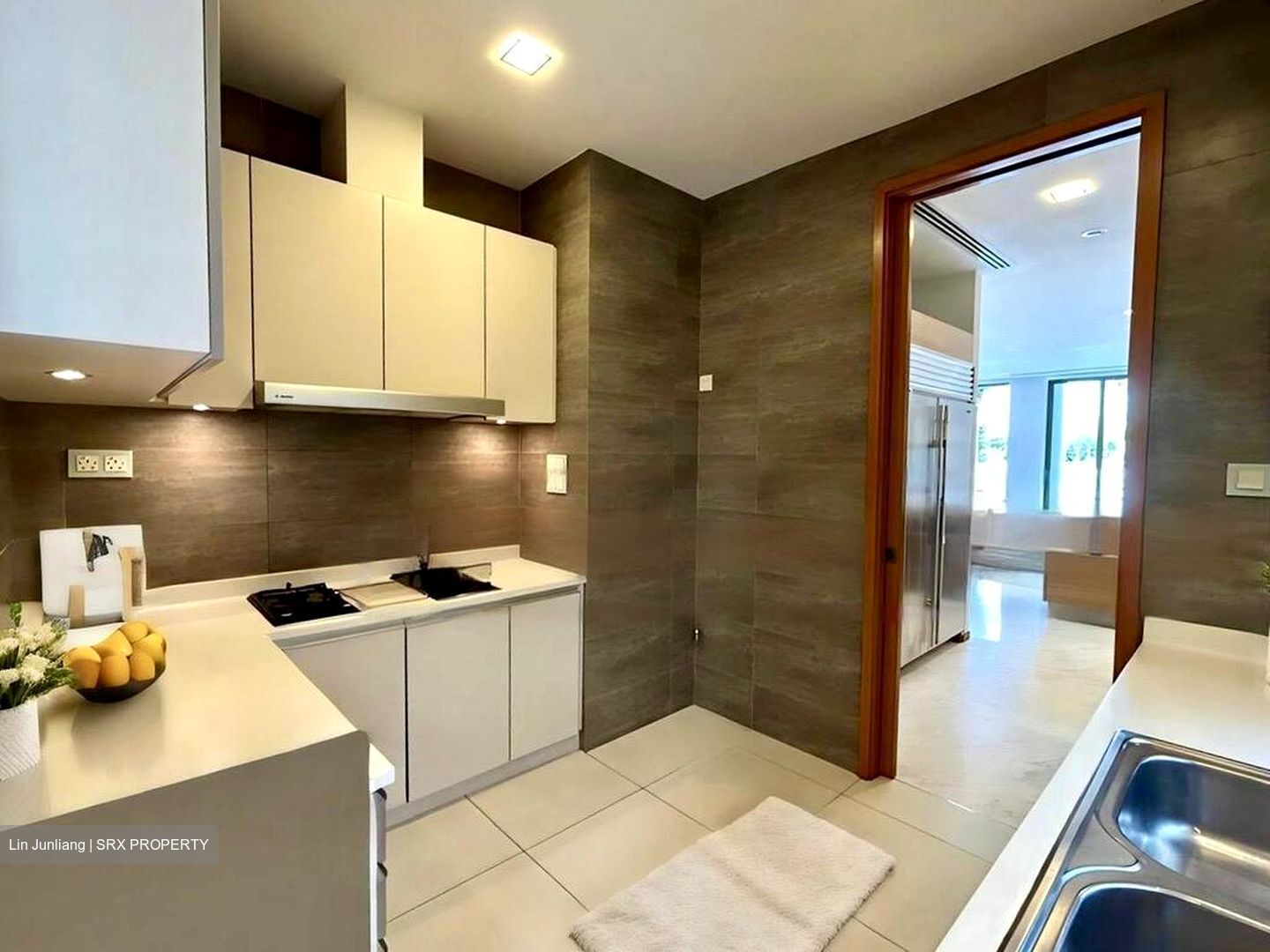 Paradise Island (D4), Detached #473370301